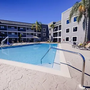 https://la-quinta-inn-tampa-near-busch-gardens.hotelstampa.org